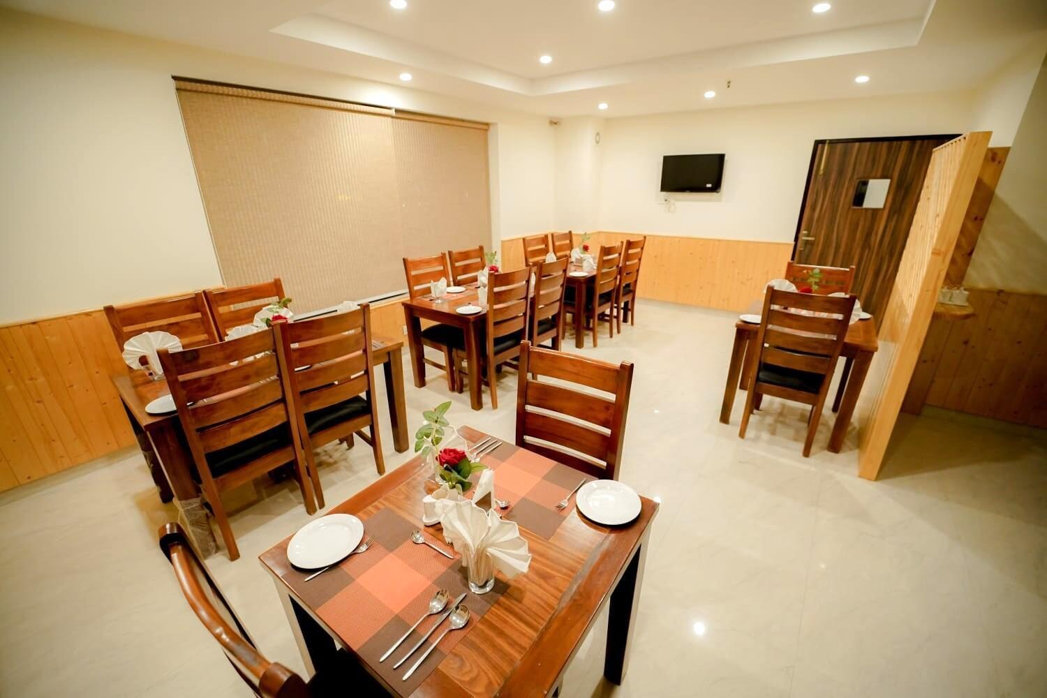 Hotel Simsa Heights Manali Extérieur photo